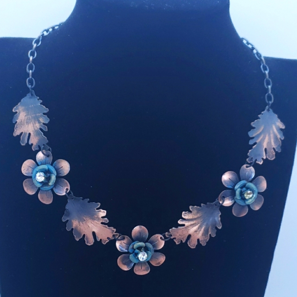 You and I Leaf and flower Necklace